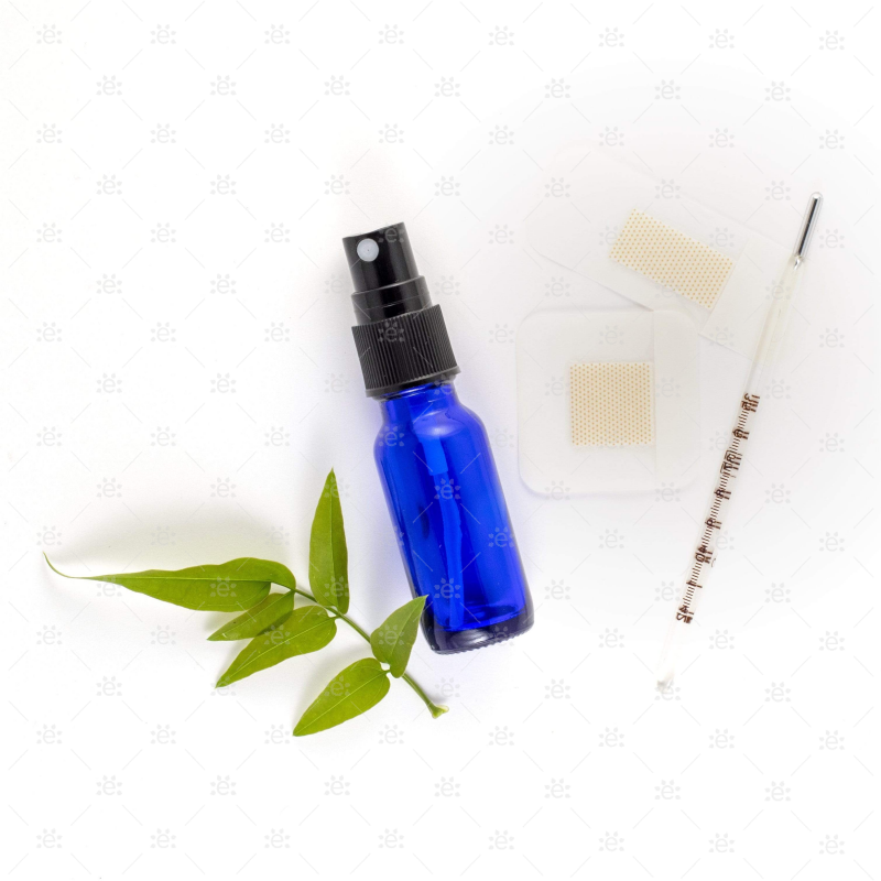 15ml Blue Glass Bottle with Spray Head (5 pack) Glass Spray Bottle